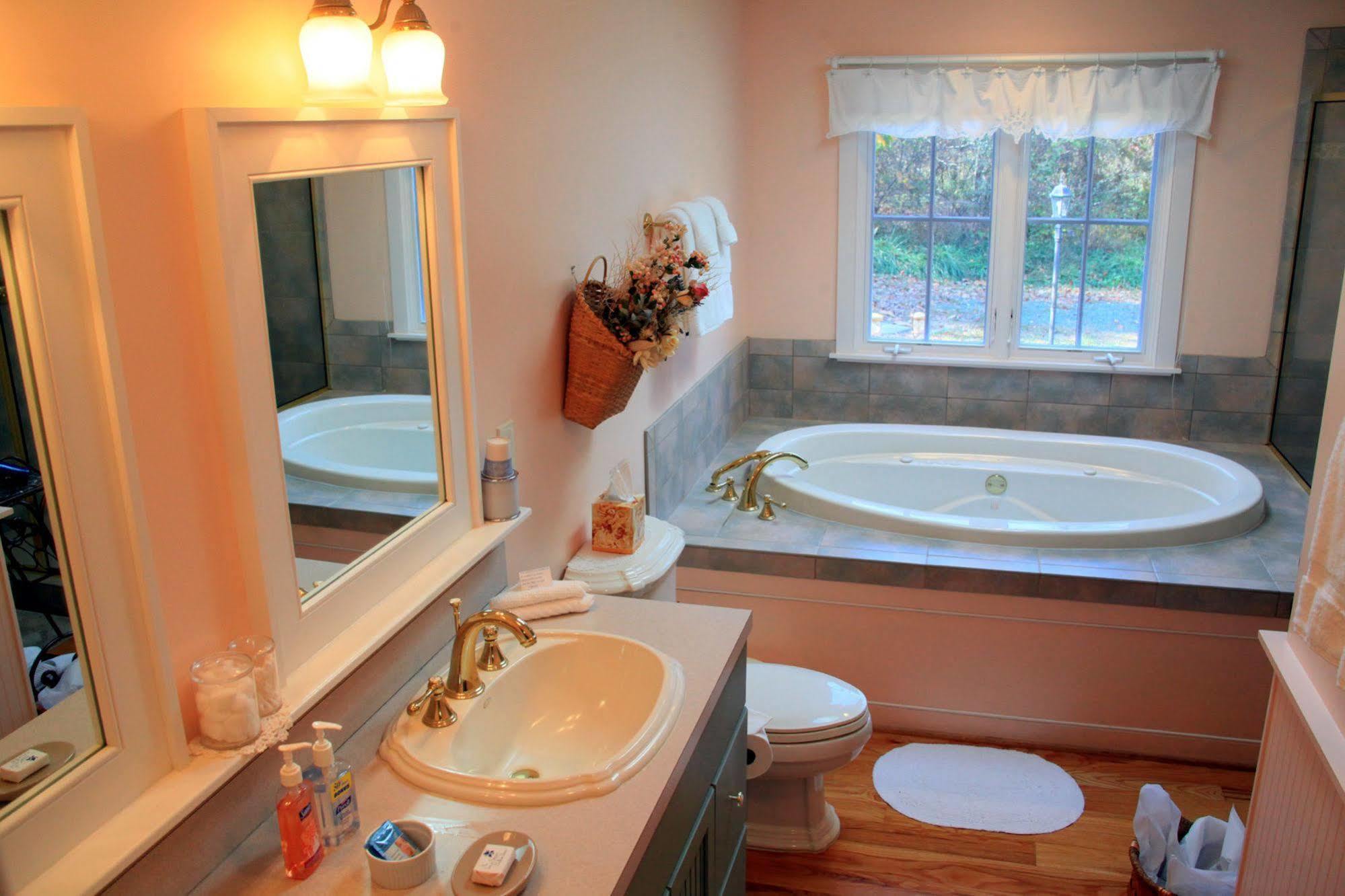 The Inn At Sugar Hollow Farm Crozet Екстер'єр фото